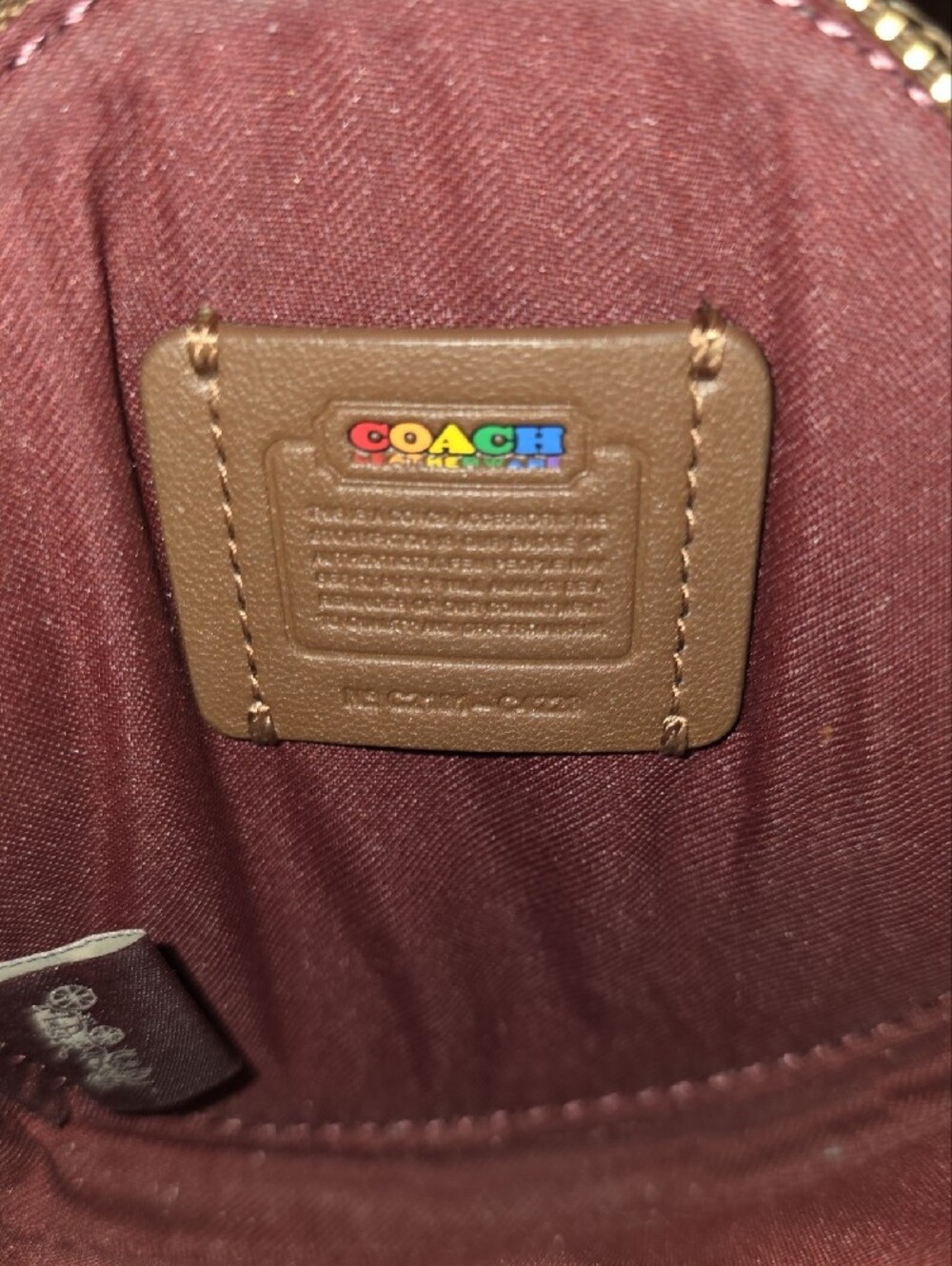 ๐ Coach Colorblock Signature Coin Purse - Picture 2 of 4